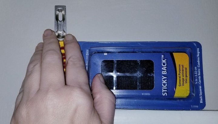 hanging curtain rods for an average window no complications