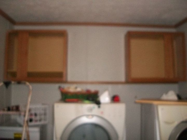 laundry room make over for less than 30 dollars