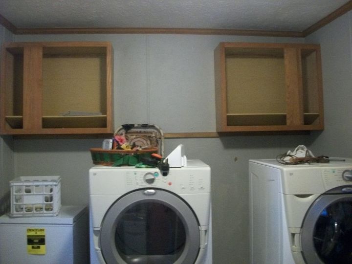laundry room make over for less than 30 dollars