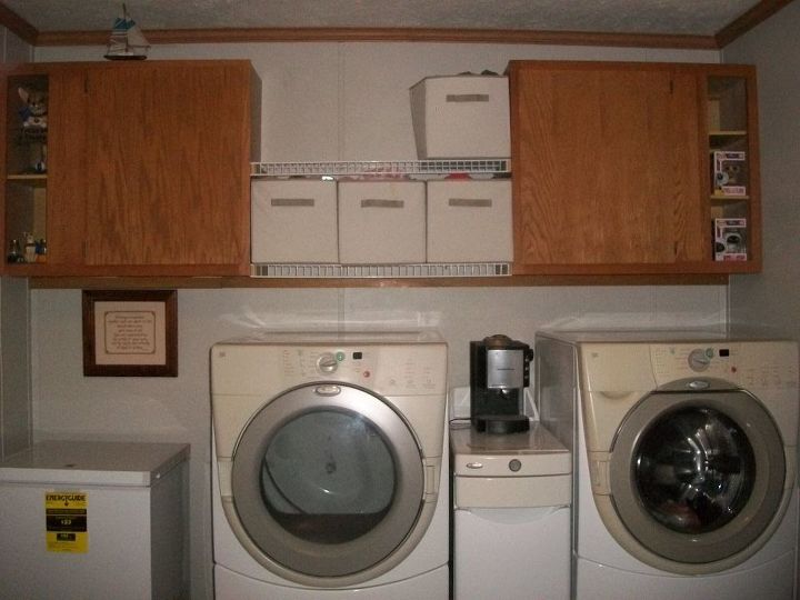 laundry room make over for less than 30 dollars