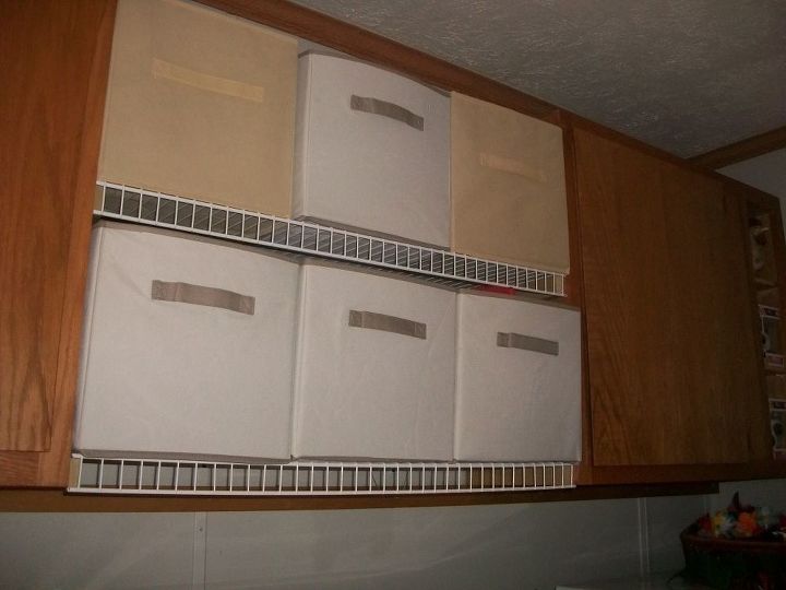 laundry room make over for less than 30 dollars