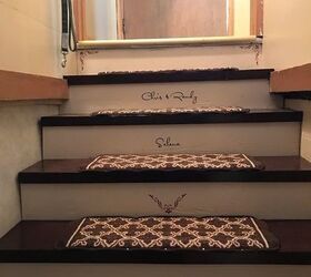 pesadilla en la escalera alfombrada