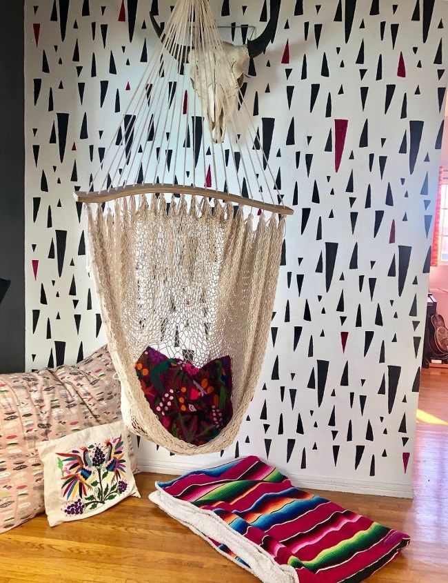 DIY Wall Art and Reading Nook Hometalk