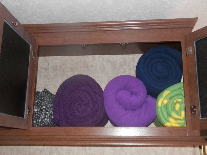 organizing extra bedding in rv or home