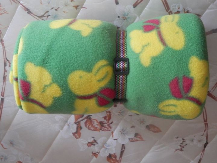 organizing extra bedding in rv or home