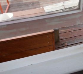 reparar un marco de ventana podrido, Lijar y pintar