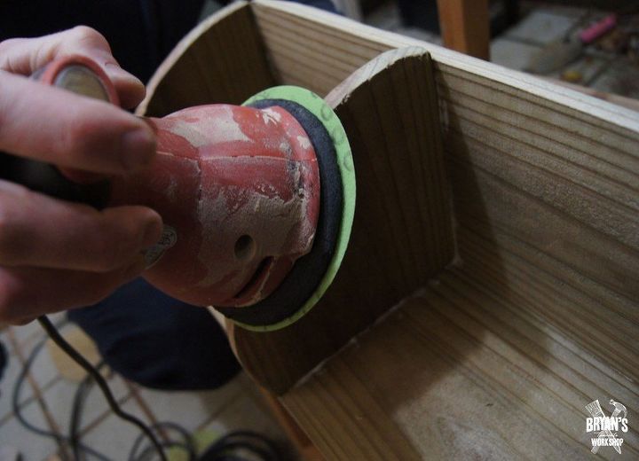 how to make a corner shelf