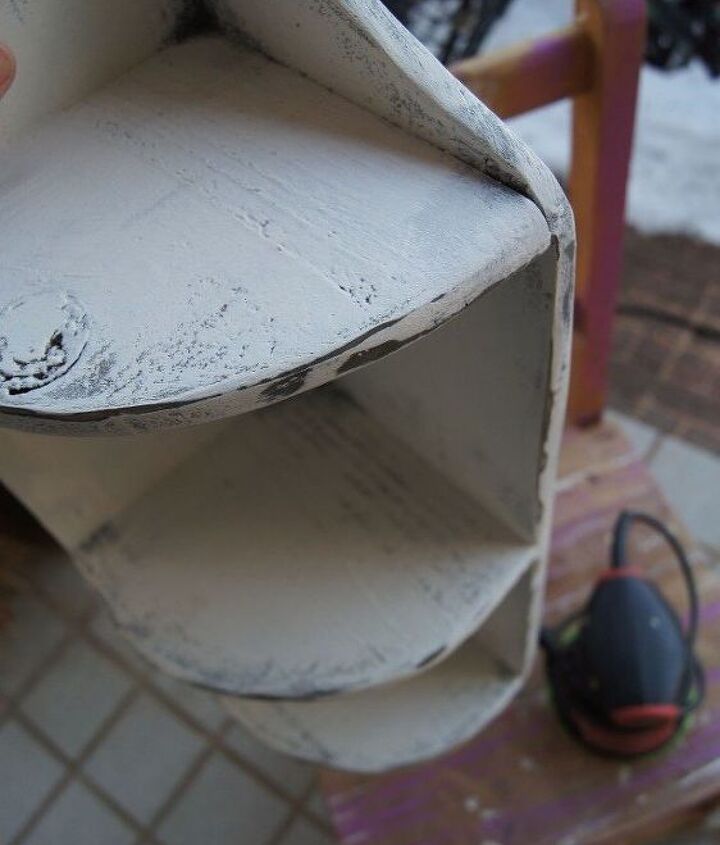 how to make a corner shelf