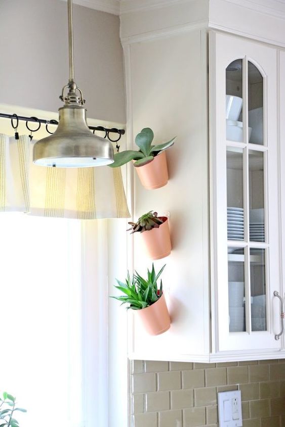 material of the week command hooks, Image courtesy of Happiness is creating