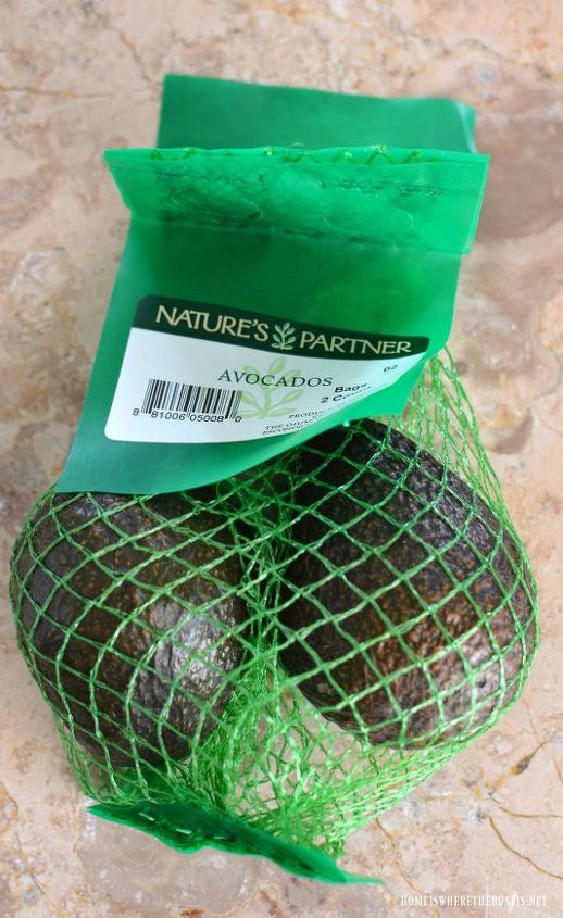 valentine s day table centerpiece and easy flower arranging hack