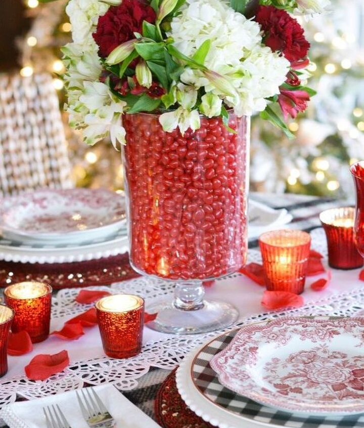 valentine s day table centerpiece and easy flower arranging hack