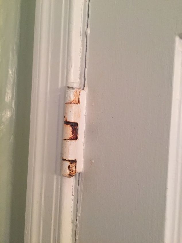 q my house is 76 yrs old the pins in bathroom door hinges won t