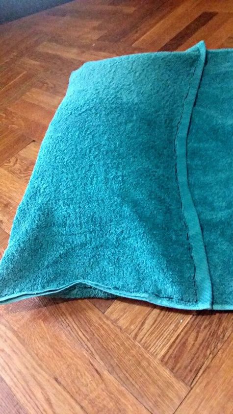 how to make a beach towel with pillow handles
