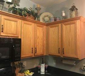 q any ideas for faux painting that wall between countertops and cabinets