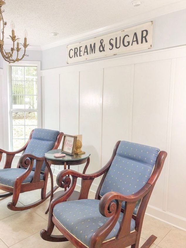 easy diy farmhouse style wainscot