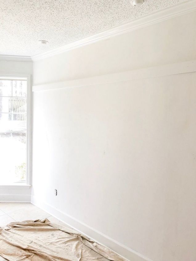 easy diy farmhouse style wainscot