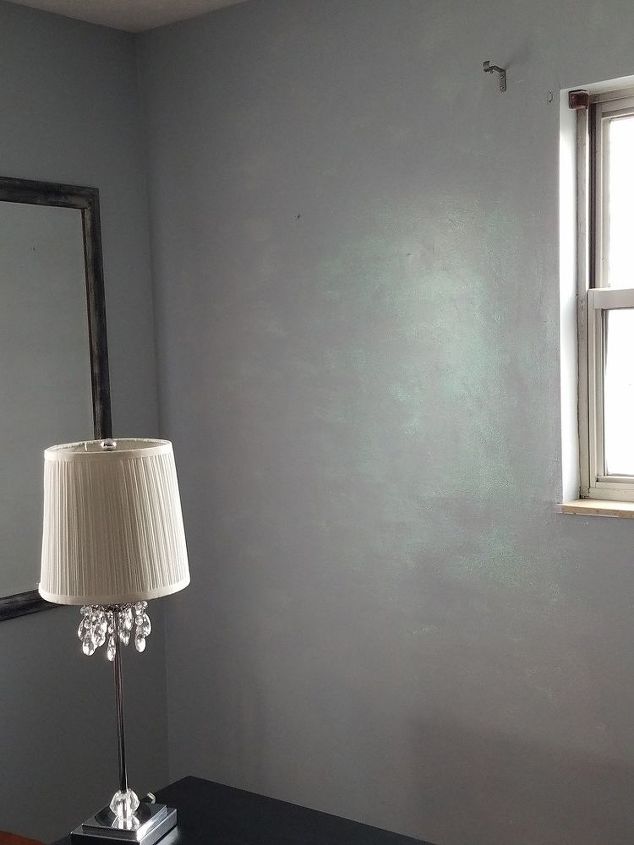 Metallic Wall Finishes That Add Sparkle to Your Home