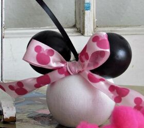 minnie mouse ornament