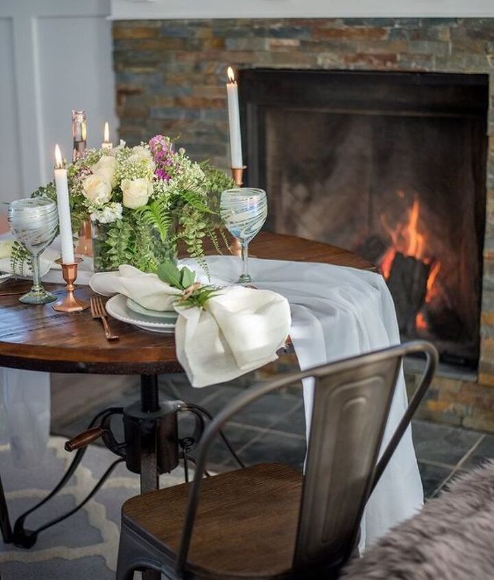 how to create a romantic table for 2 on a budget