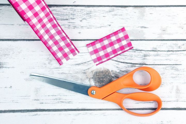 how to make a simple bow