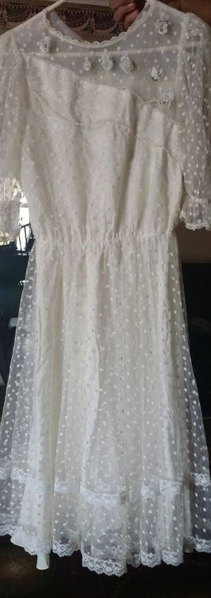 can i wash vintage lace dresses in a washing machine