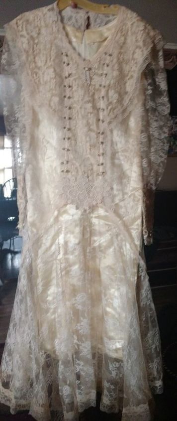 q can i wash vintage lace dresses in a washing machine