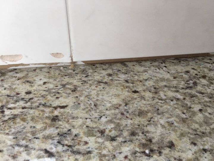 gap between granite and backsplash what can i do