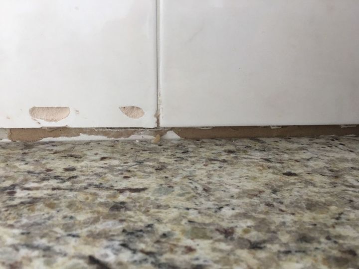 gap between granite and backsplash what can i do