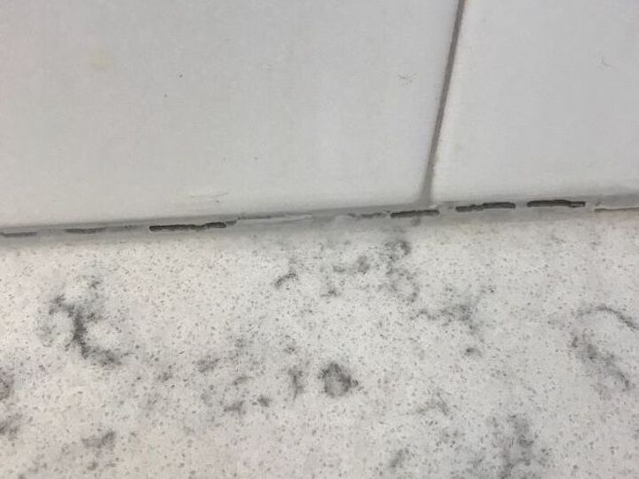 q why has my silicon caulking around my tile counter in kitchen shrunk