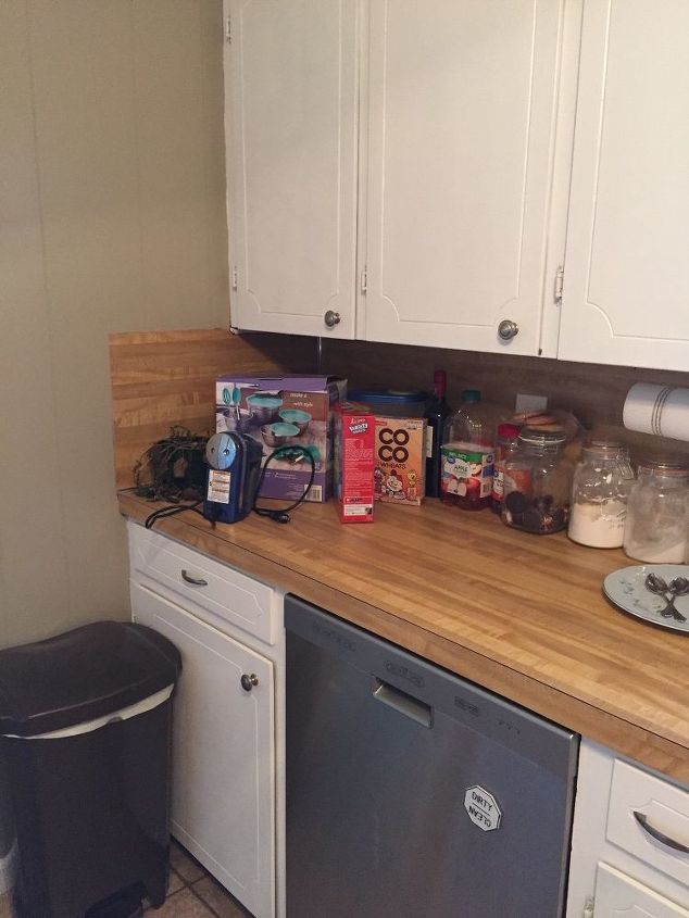 Our House Has The 70 S Butcher Block Formica And It Goes Up Butcher Block Formica