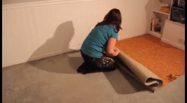 Image of removing wall to wall carpet