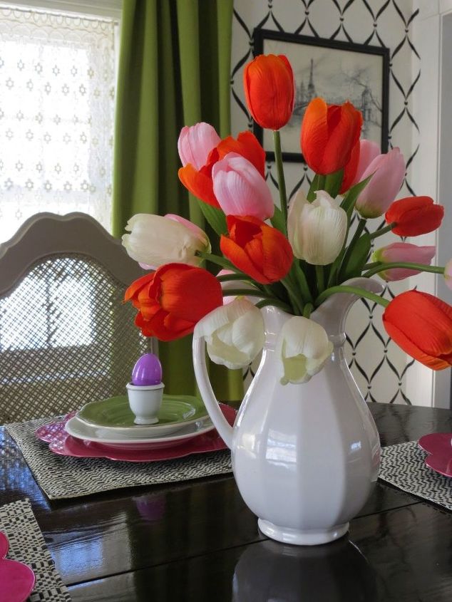 wallpaper vs stencil