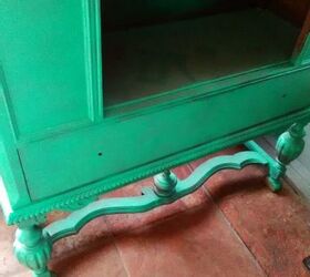 q i have a vintage china cabinet it is missing pieces from it bun feet