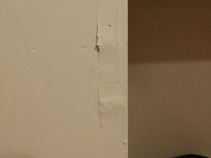q repair drywall corner