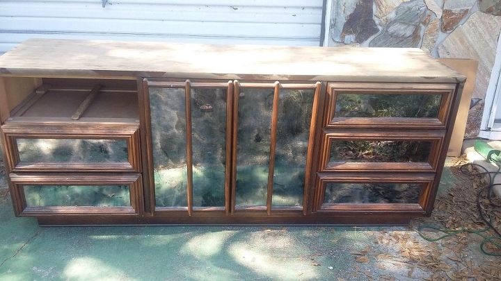 Painting over mirrors on dresser drawers. | Hometalk Painting over mirrors on dresser drawers. | Hometalk