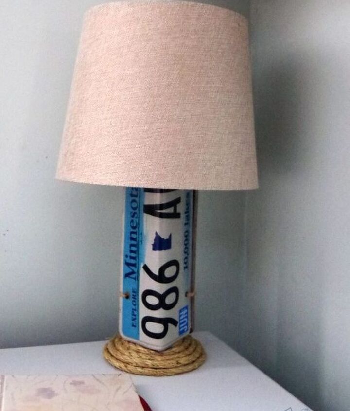 lamp gets a country girl makeover using license plates