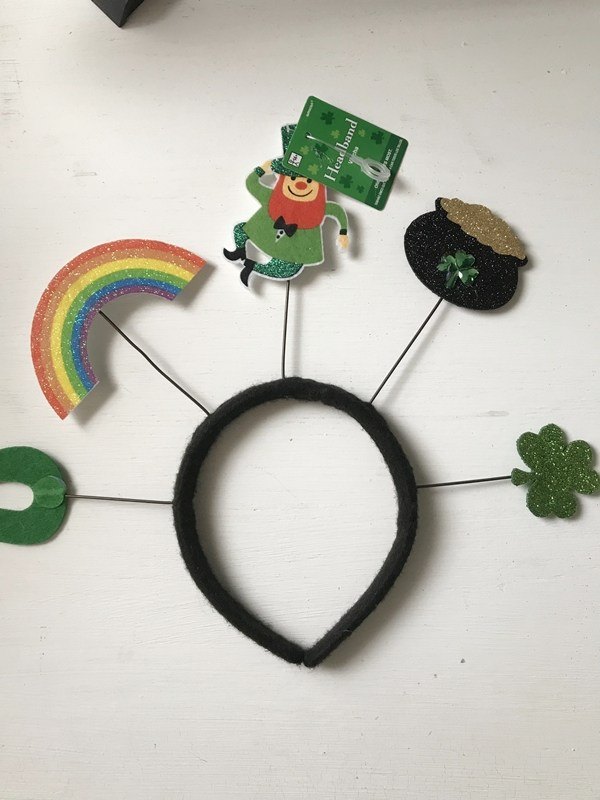 whimsical st patrick s day centerpiece