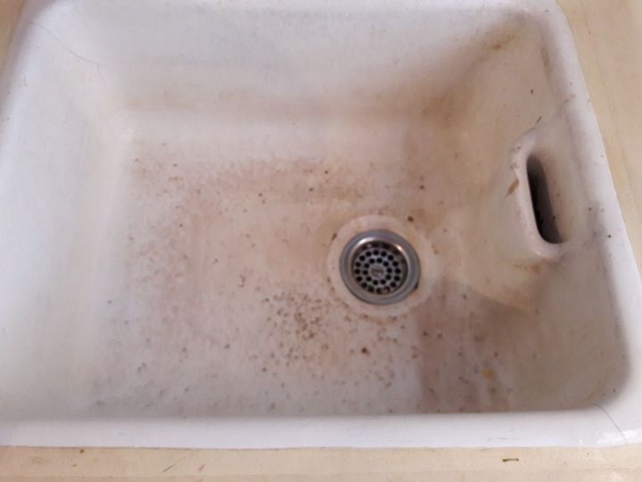 q how can i repair an old ceramic sink