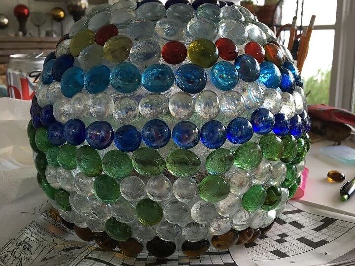 q what kind of glue should i use to apply glass pebbles to glass
