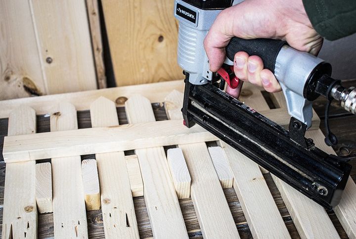 a sweet spring wreath