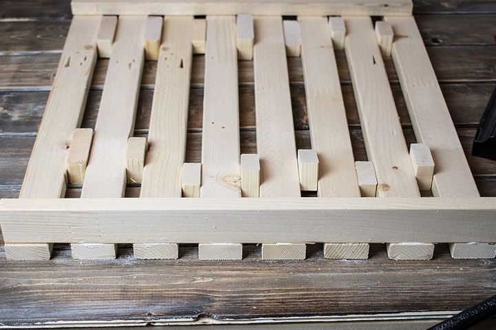 a sweet spring wreath