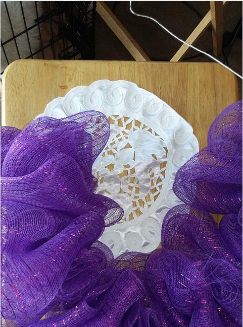 purple wreath for spring quick easy