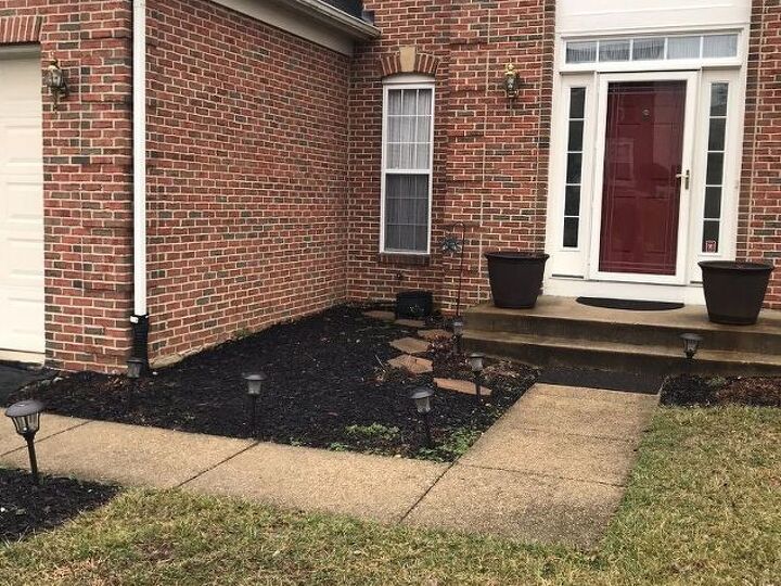 q i need help ideas for an awkward flowerbed at the front of our house