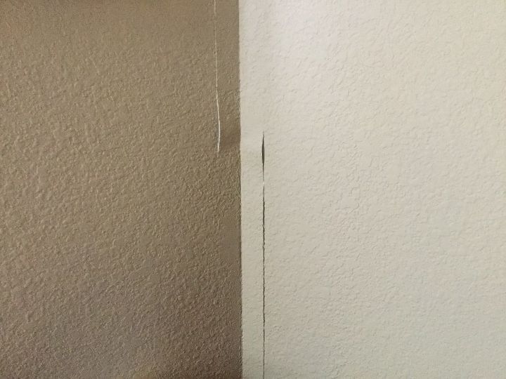 How Do We Repair Buckled Paint Tape At Wall Seams Hometalk - How To Replace Drywall Tape In Corners