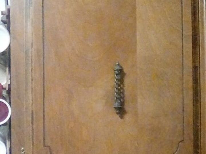q woodfill on old kitchen cabinet door how