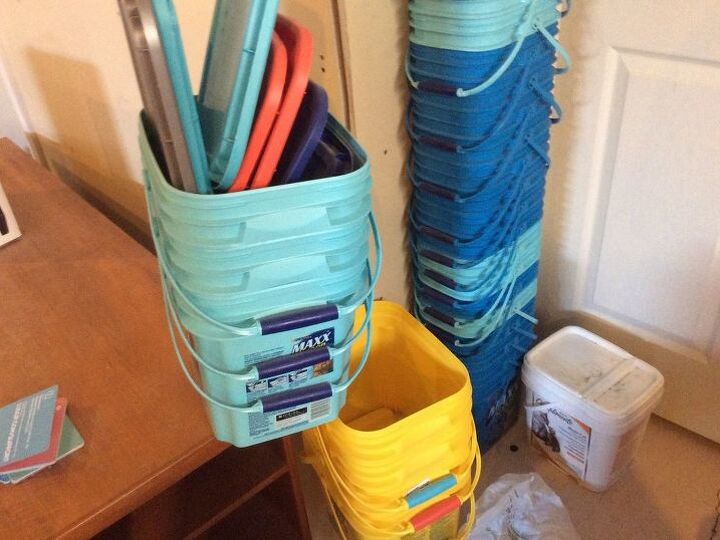 q how can i use the plastic buckets that cat litter comes in