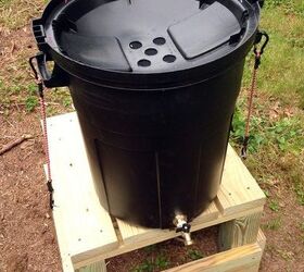 how to make a rain barrel from a trash can