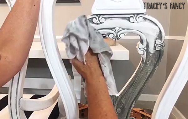 sillas de comedor esmaltadas, Limpiando el exceso de esmalte