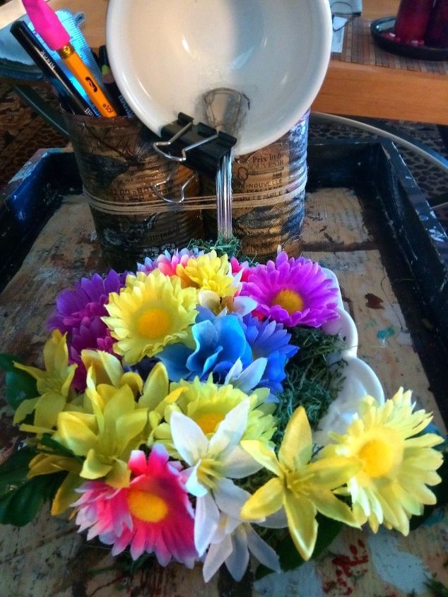 xcara de caf com flores