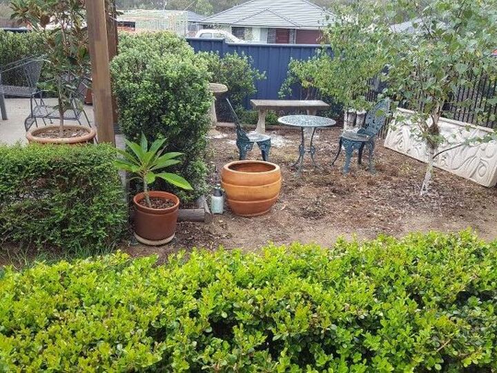 q what is my cheapest option to create a seating area i have an l shape